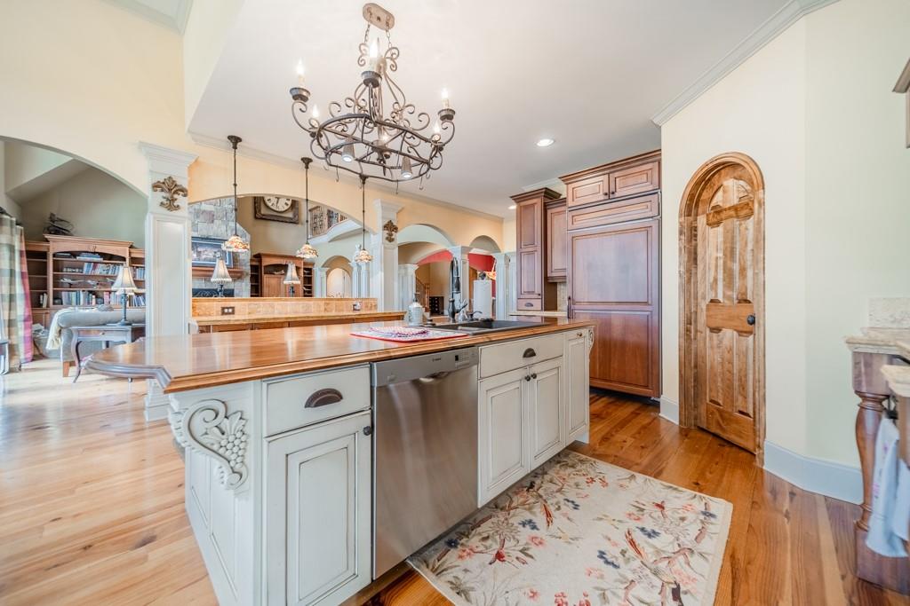 130 Chandelle Ridge Drive Woodruff, SC 29388 - Photo 18 of 45 a view of a kitchen area
