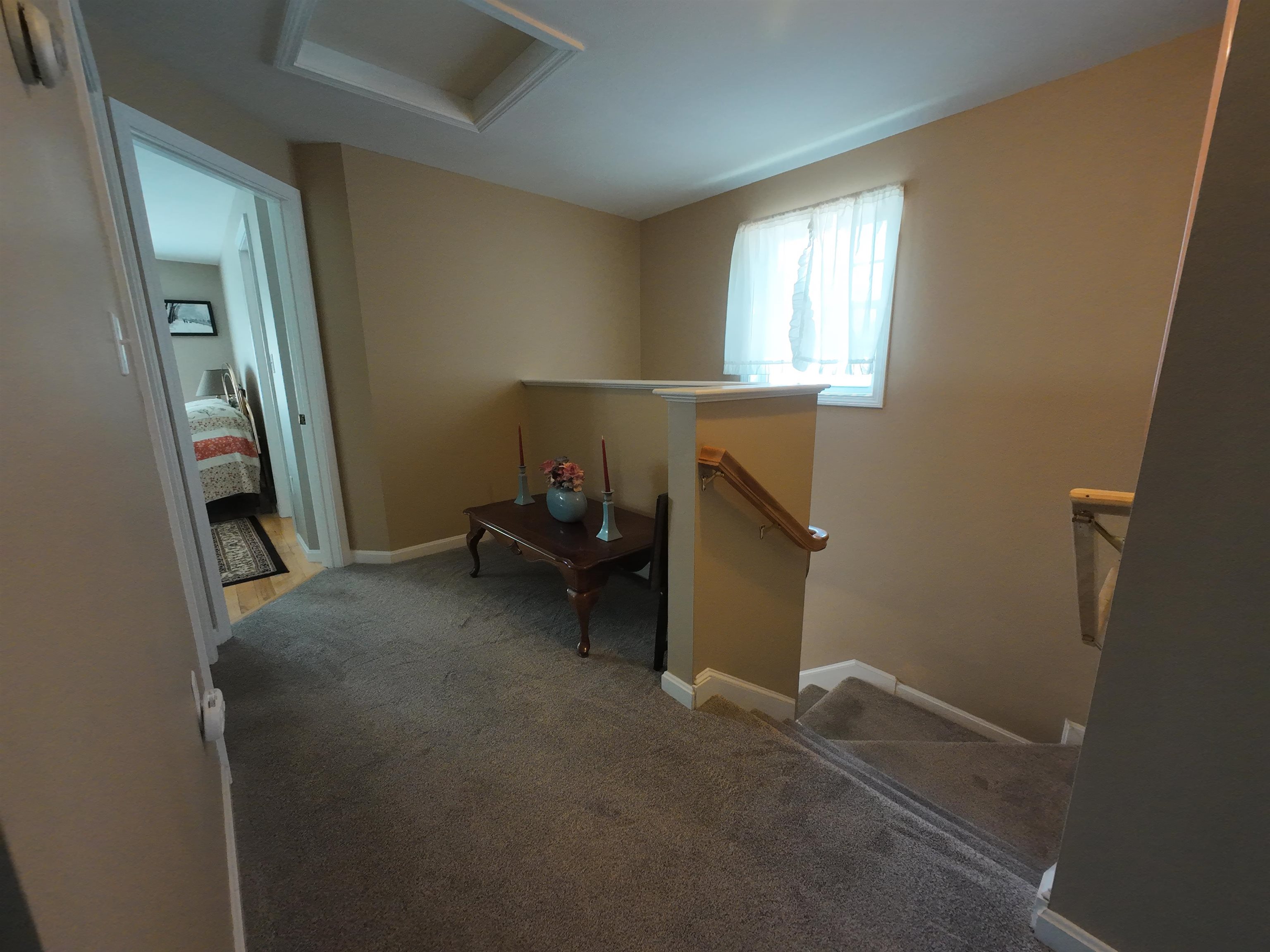 211 West Mitchell Street Manchester, NH 03103 - Photo 15 of 35