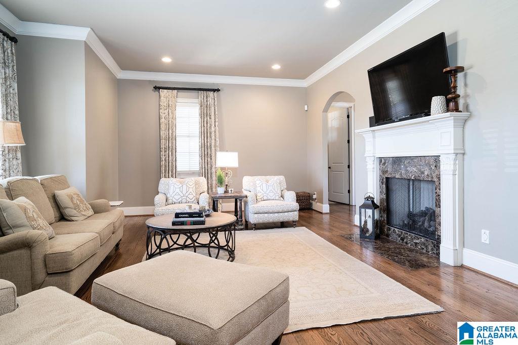 2444 Shades Crest Road Birmingham, AL 35216 - Photo 10 of 46