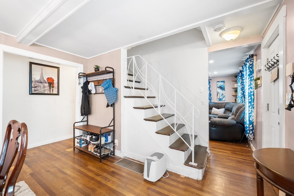 304 Paradise Road Swampscott, MA 01907 - Photo 3 of 27 Gallery Image 3