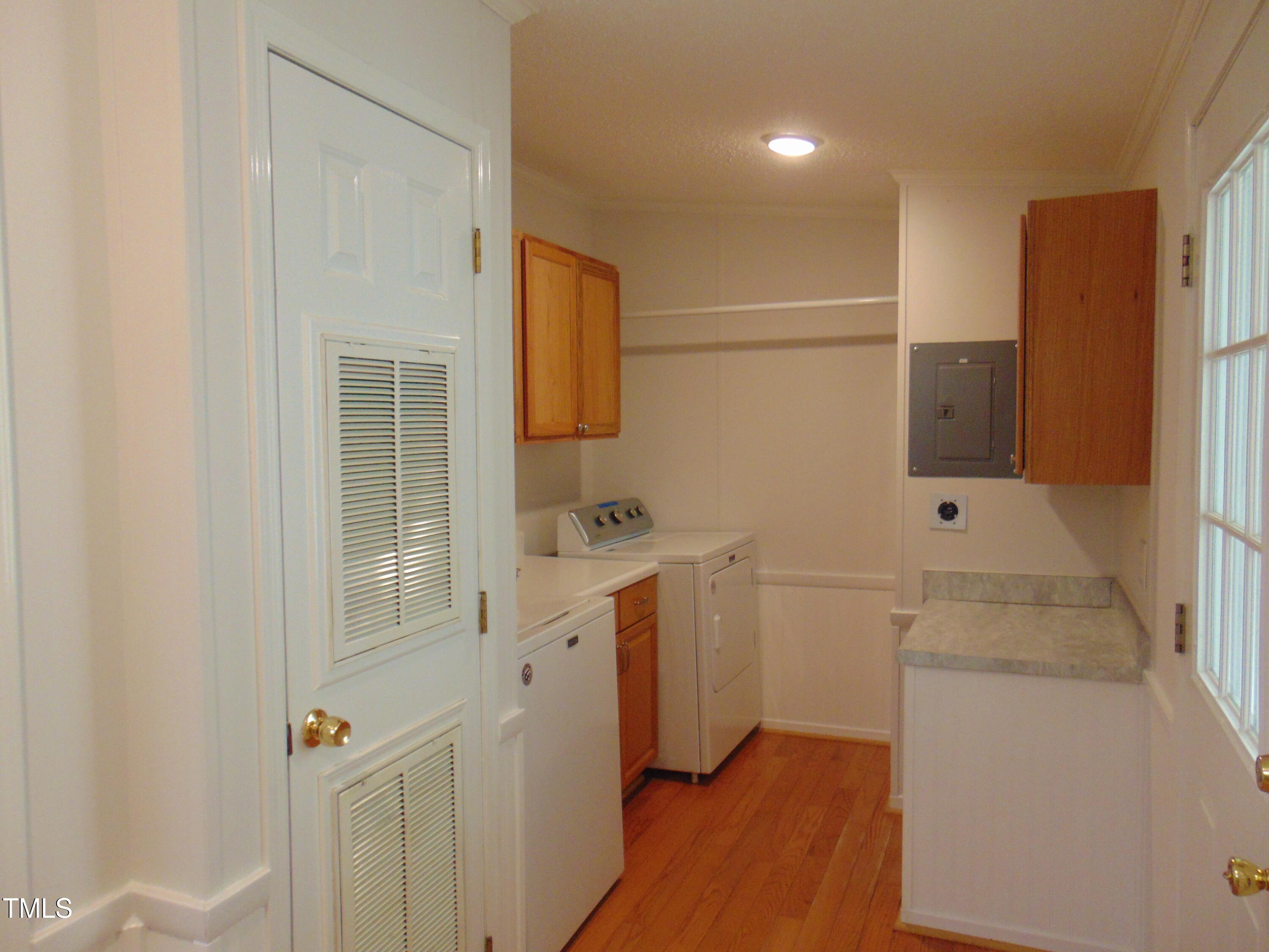 3699 Country Valley Road Oxford, NC 27565 - Photo 38 of 71 Laundry Room