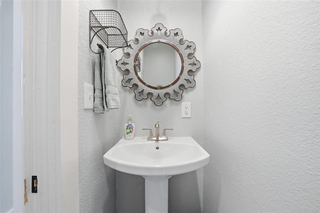 714 South 9th Street Waco, TX 76706 - Photo 20 of 34