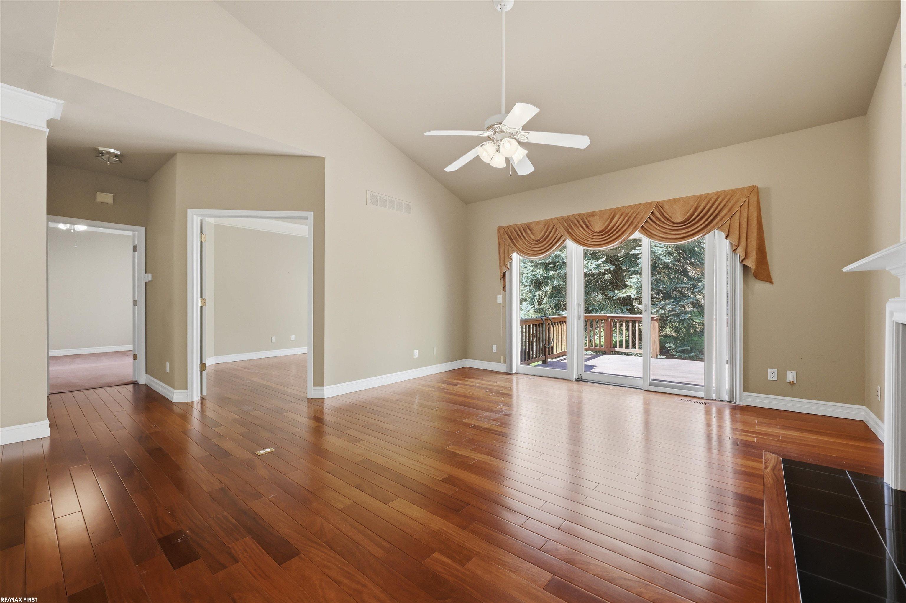 1368 Rock Valley Drive Rochester, MI 48307 - Photo 20 of 47