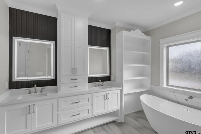 $600,800 | 16927 Sawyer Way, Lindale, TX 75771