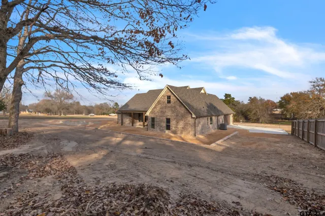 $600,800 | 16927 Sawyer Way, Lindale, TX 75771