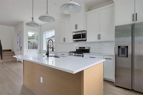 $440,000 | 6809 Porter Street, Unit 2, Austin, TX 78741