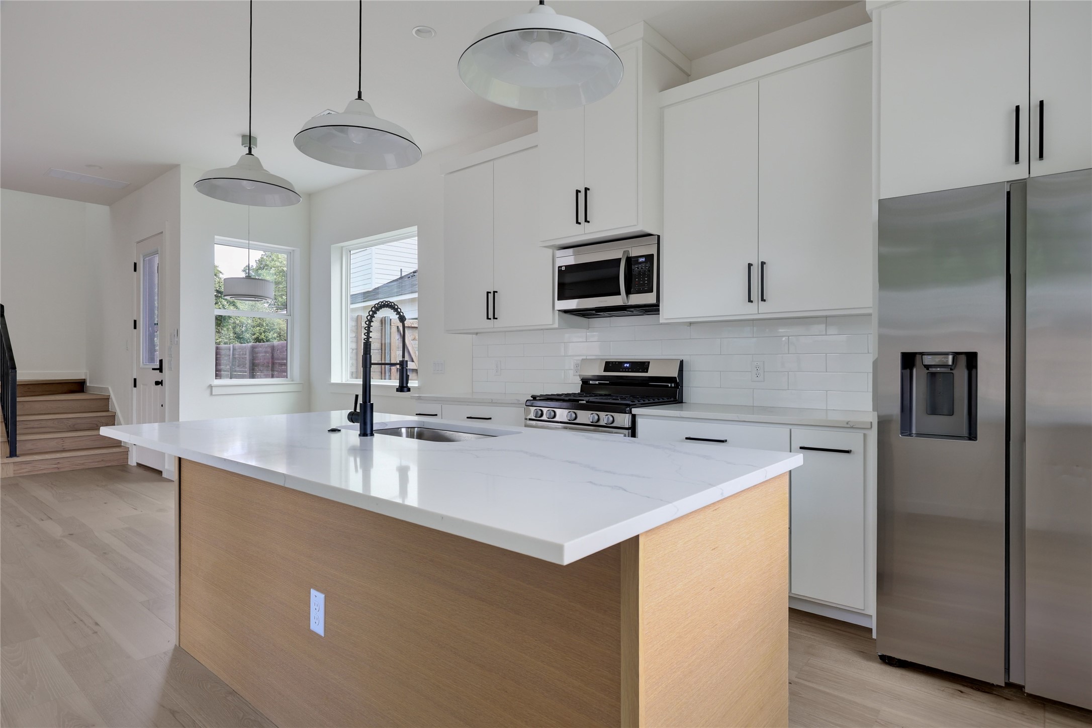 6809 Porter Street, Unit 2 Austin, TX 78741 - Photo 15 of 37