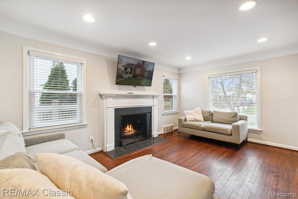 1439 Franklin Road Berkley, MI 48072 - Photo 10 of 39