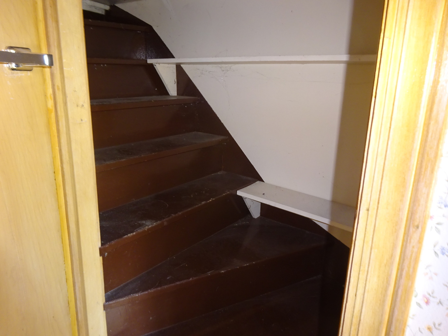812 Seeley Avenue Park Ridge, IL 60068 - Photo 13 of 24 Gallery Image 13