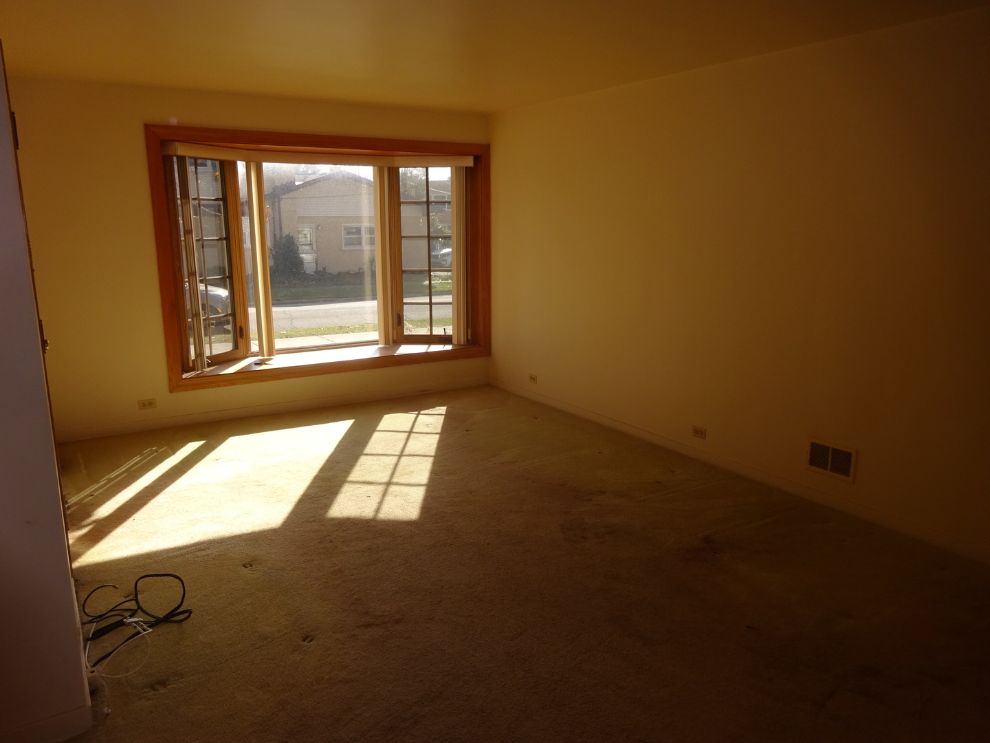 812 Seeley Avenue Park Ridge, IL 60068 - Photo 3 of 24 Gallery Image 3