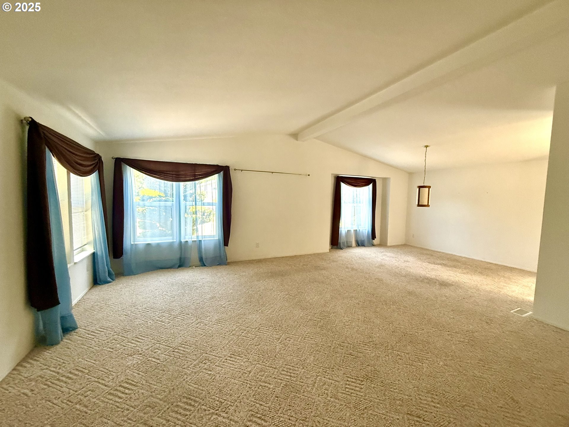 507 Robin Lane Florence, OR 97439 - Photo 8 of 33