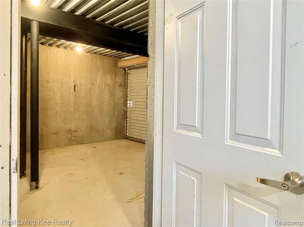 557 Curzon Road Rochester Hills, MI 48307 - Photo 53 of 66