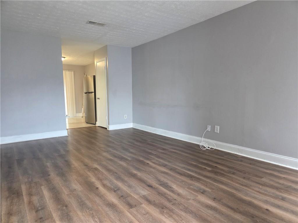 2340 Beaver Ruin Road, Unit UN25 Norcross, GA 30071 - Photo 2 of 13 Gallery Image 2