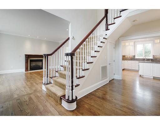 22 Beresford Road Brookline, MA 02467 - Photo 3 of 17