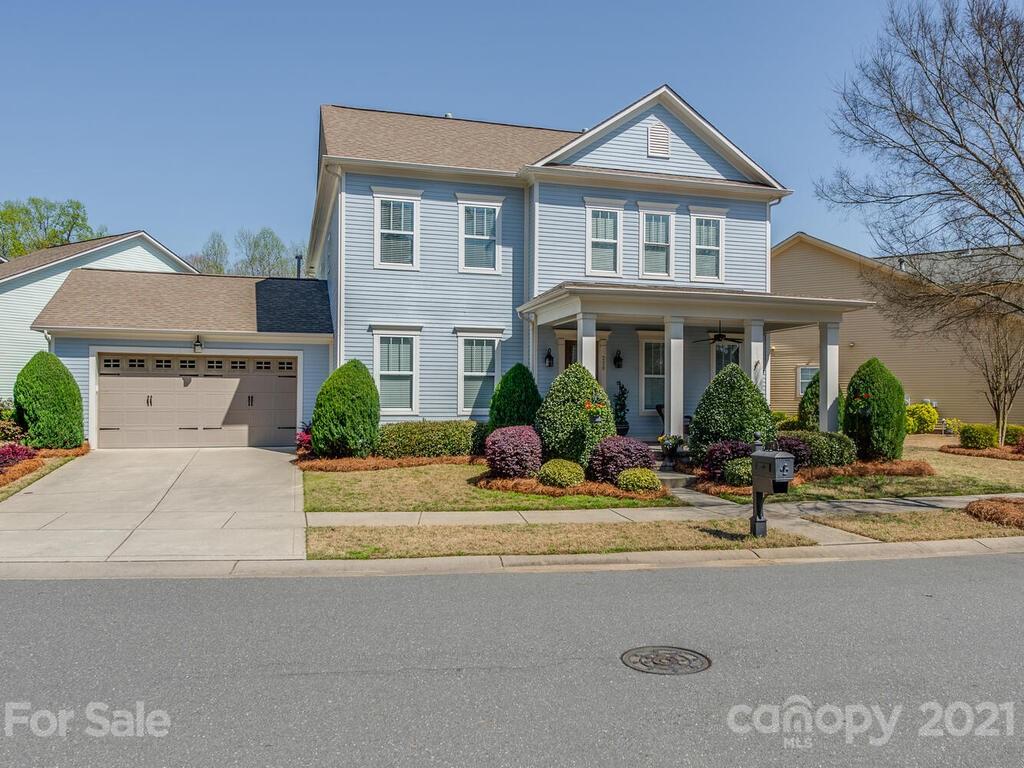 226 Crowded Roots Road Fort Mill, SC 29715 - Photo 1 of 38 Gallery Image 1