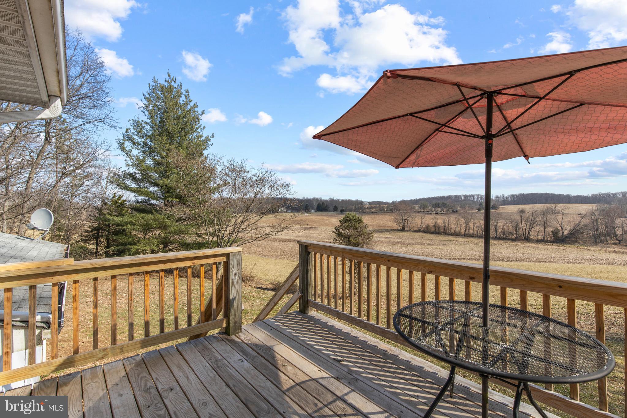 3999 North Stone Road Taneytown, MD 21787 - Photo 21 of 26 Deck