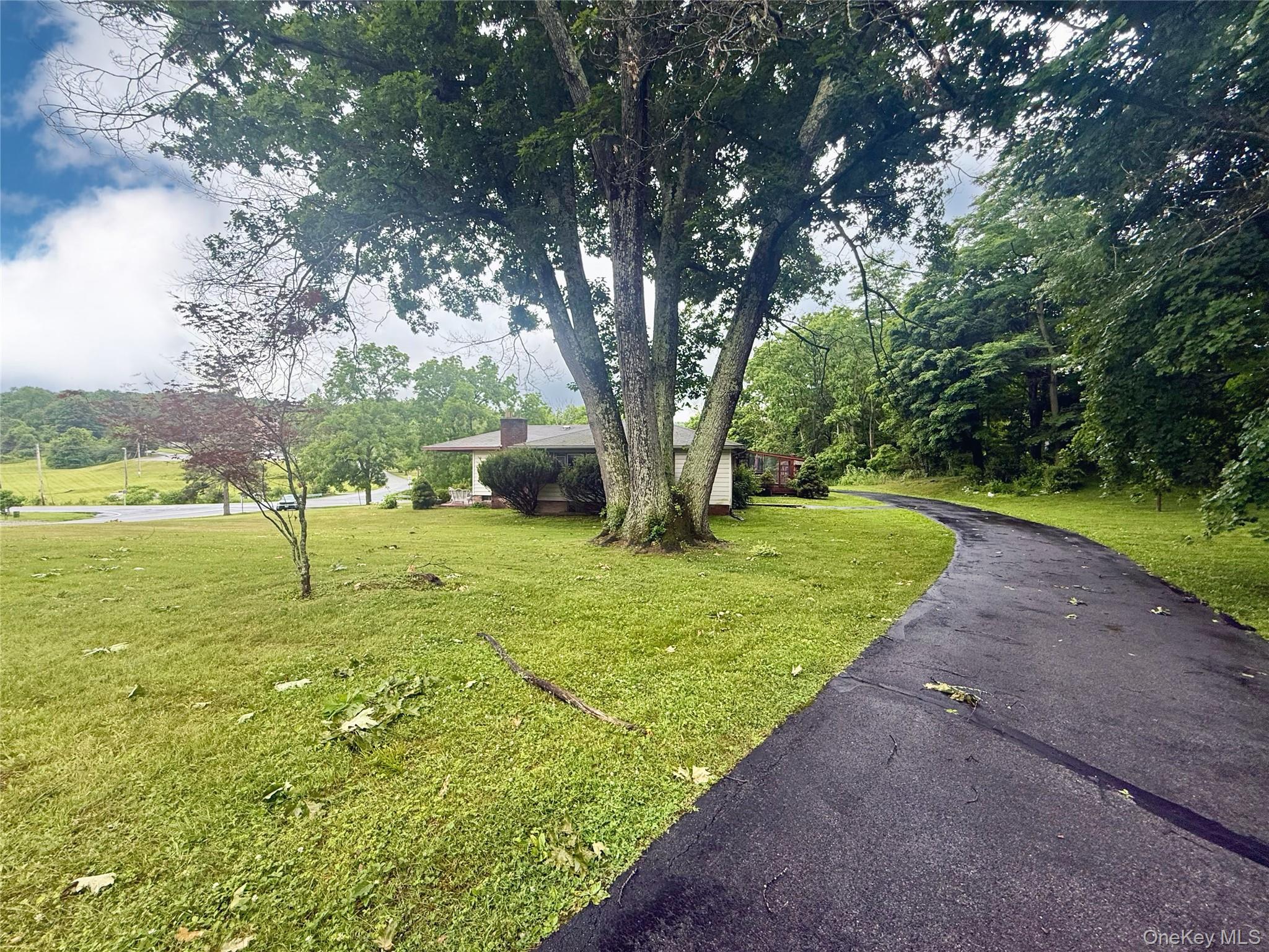 646 Oak Summit Road Millbrook, NY 12545 - Photo 26 of 36