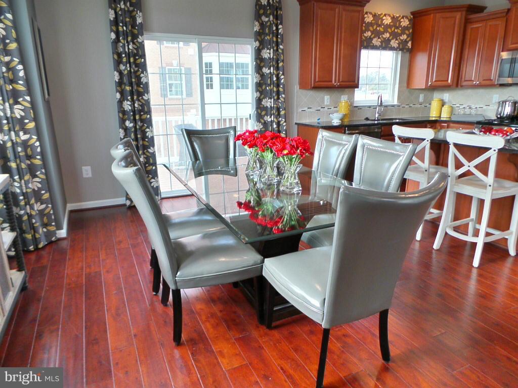 7960 Blue Stream Drive Elkridge, MD 21075 - Photo 5 of 23 Kitchen