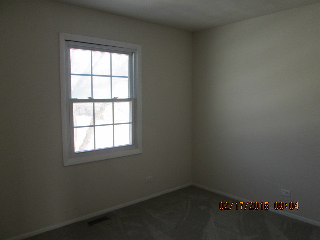 5807 Crestwood Road Matteson, IL 60443 - Photo 9 of 13