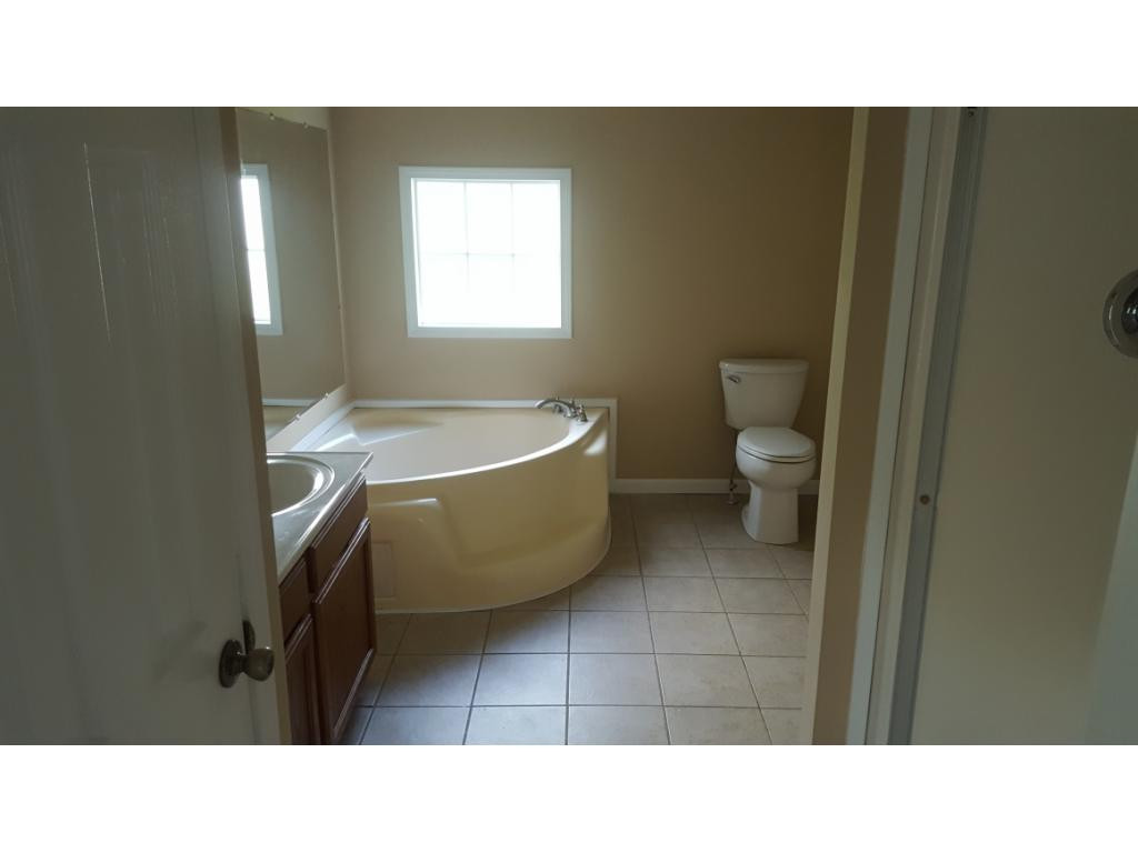 305 Stage Road Kingsport, TN 37664 - Photo 16 of 27 Photo 16