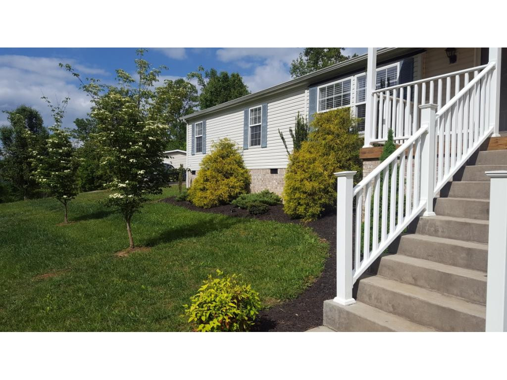 305 Stage Road Kingsport, TN 37664 - Photo 3 of 27 Photo 3