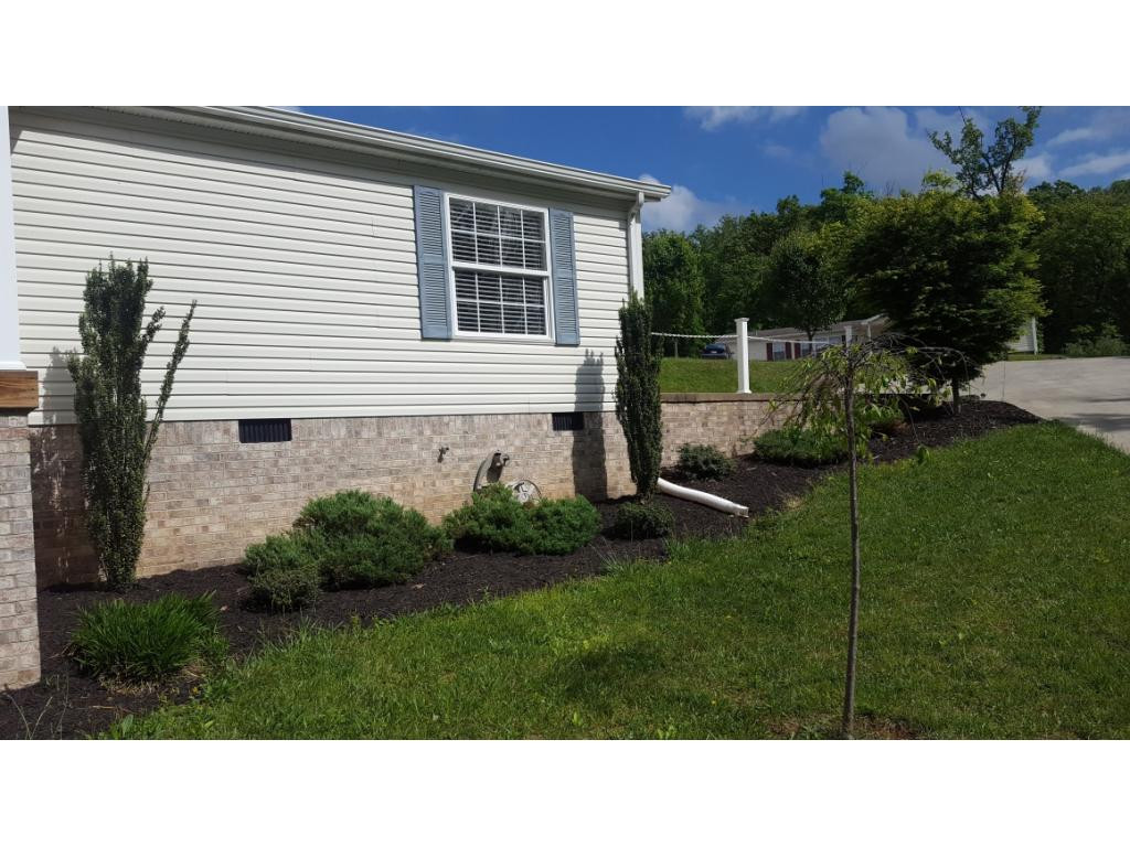 305 Stage Road Kingsport, TN 37664 - Photo 4 of 27 Photo 4