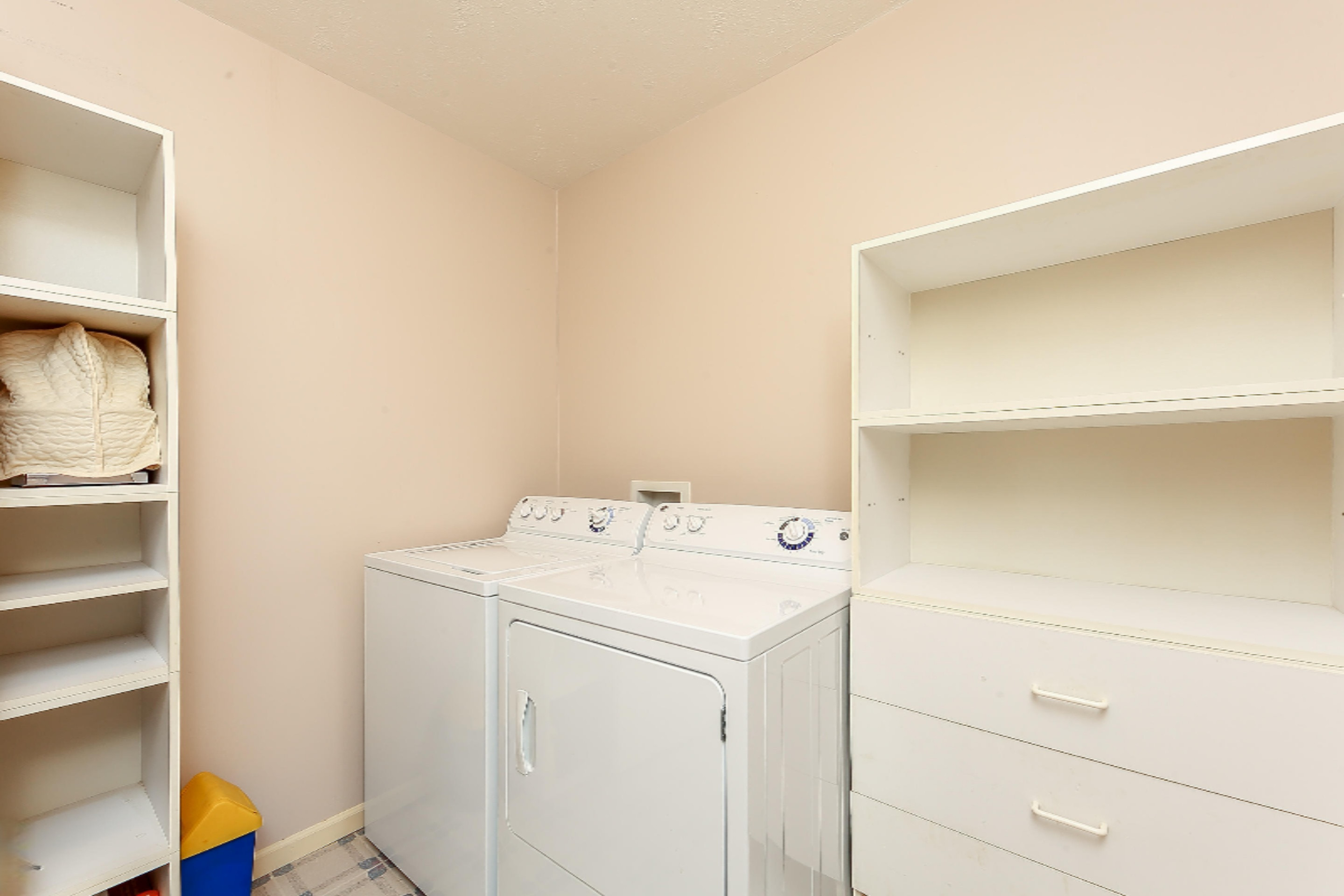 10677 Fredrickson Road Empire, MI 49630 - Photo 14 of 19 laundry