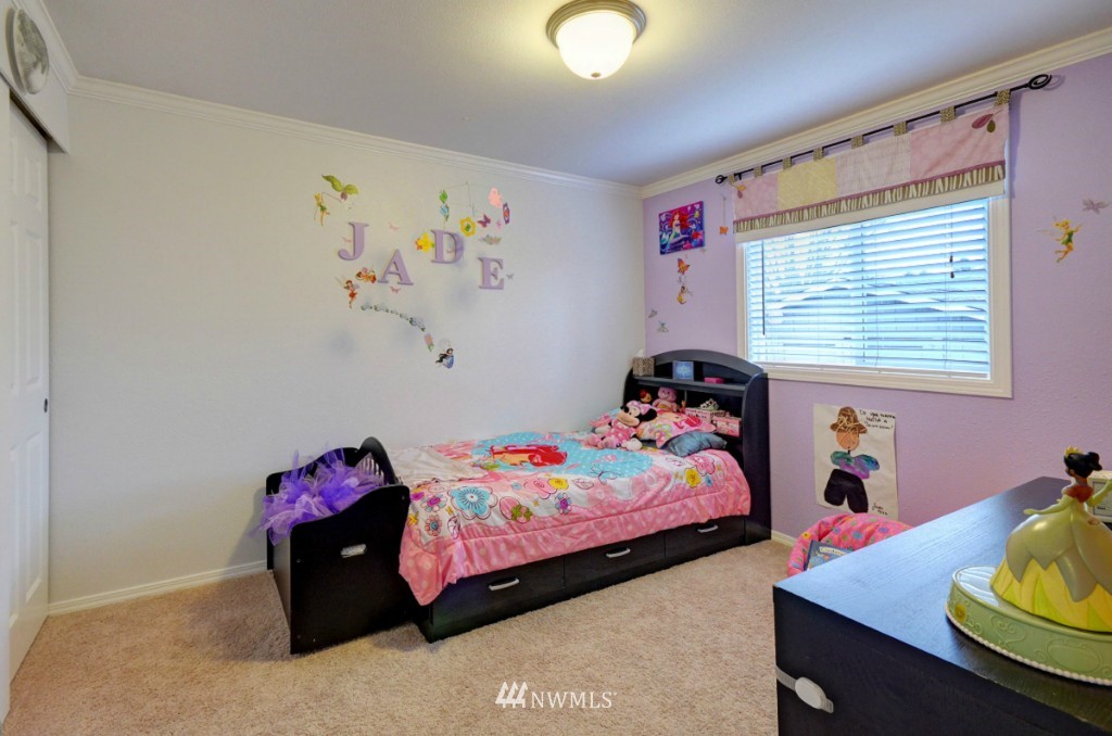 20919 Elberta Road Lynnwood, WA 98036 - Photo 11 of 21 Gallery Image 11