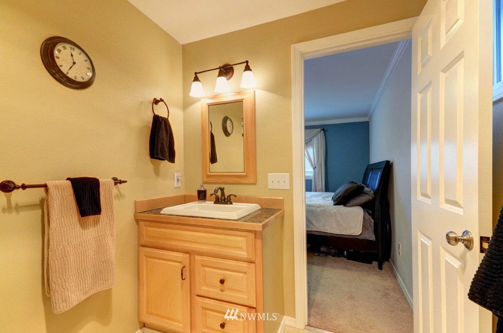 20919 Elberta Road Lynnwood, WA 98036 - Photo 14 of 21 Gallery Image 14