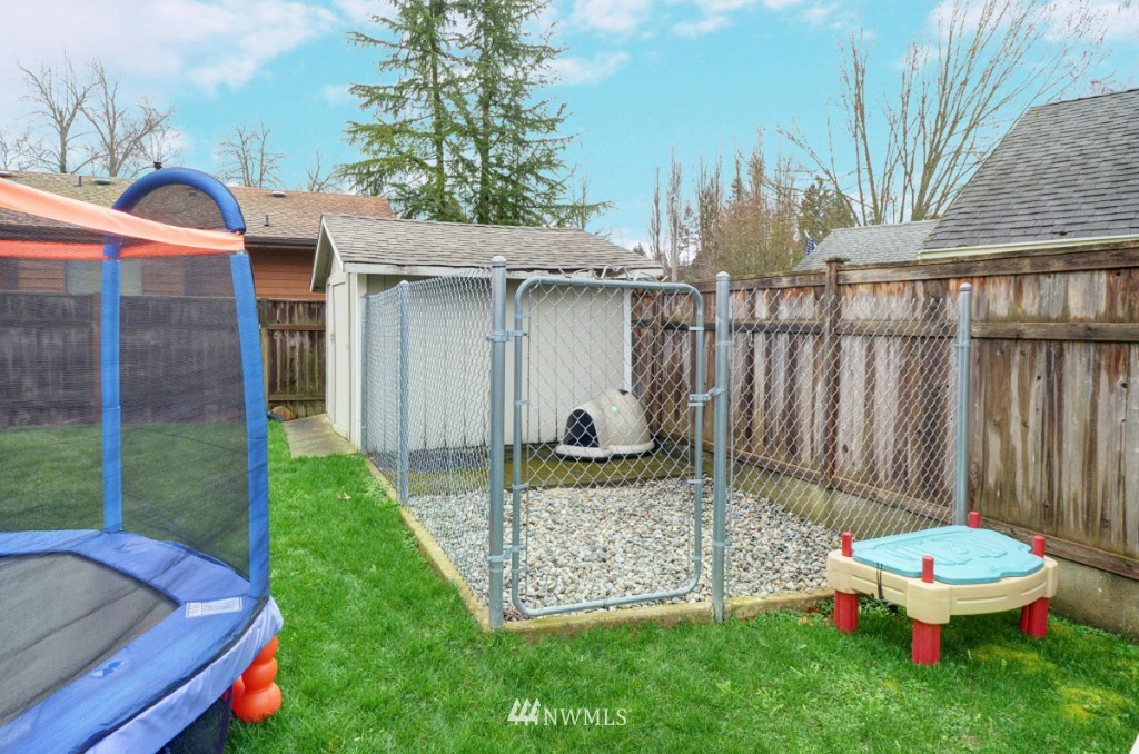 20919 Elberta Road Lynnwood, WA 98036 - Photo 19 of 21 Gallery Image 19
