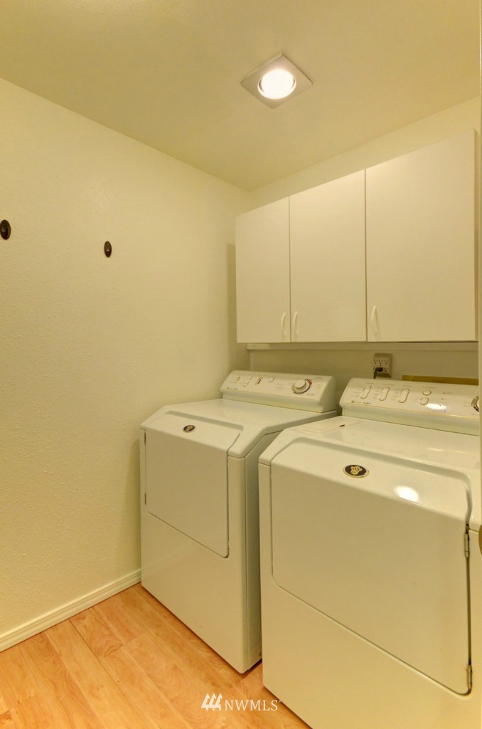 20919 Elberta Road Lynnwood, WA 98036 - Photo 9 of 21 Gallery Image 9