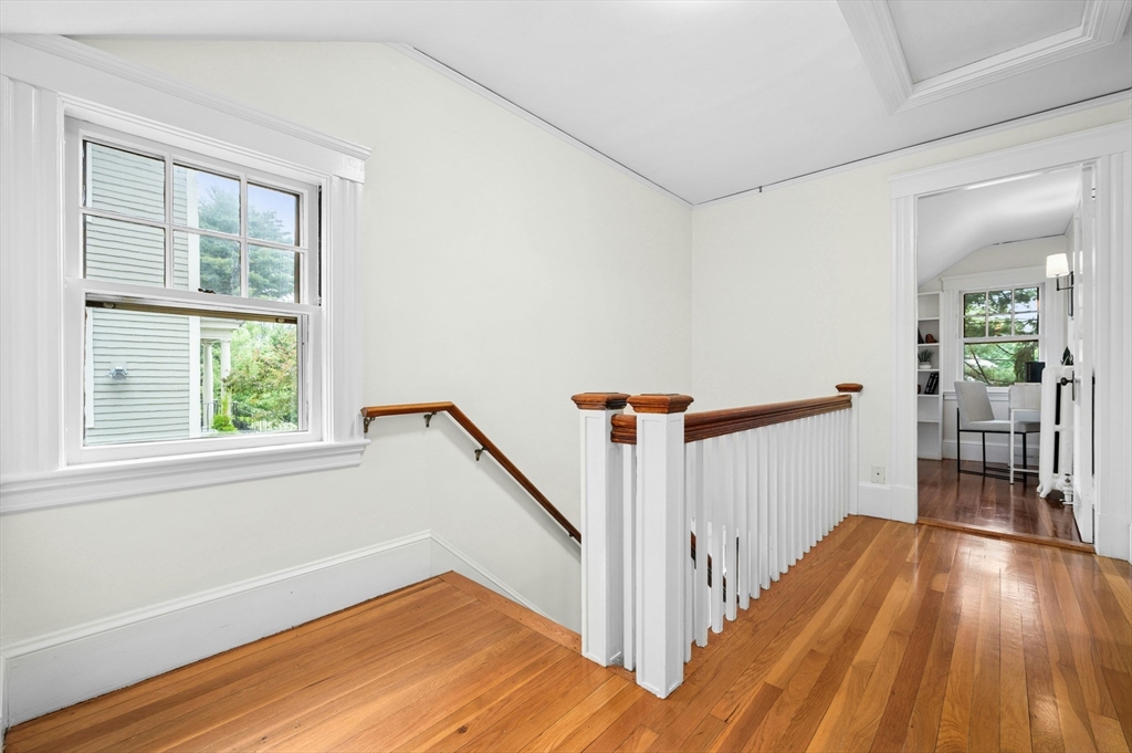 22 Grant Street Lexington, MA 02420 - Photo 17 of 37