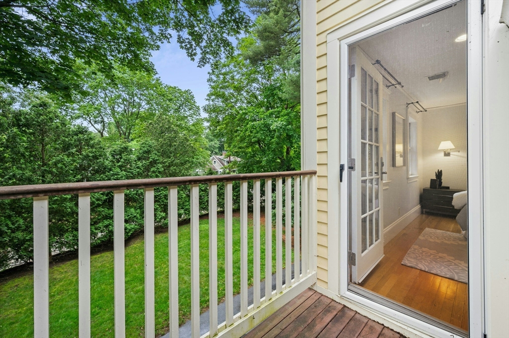 22 Grant Street Lexington, MA 02420 - Photo 21 of 37