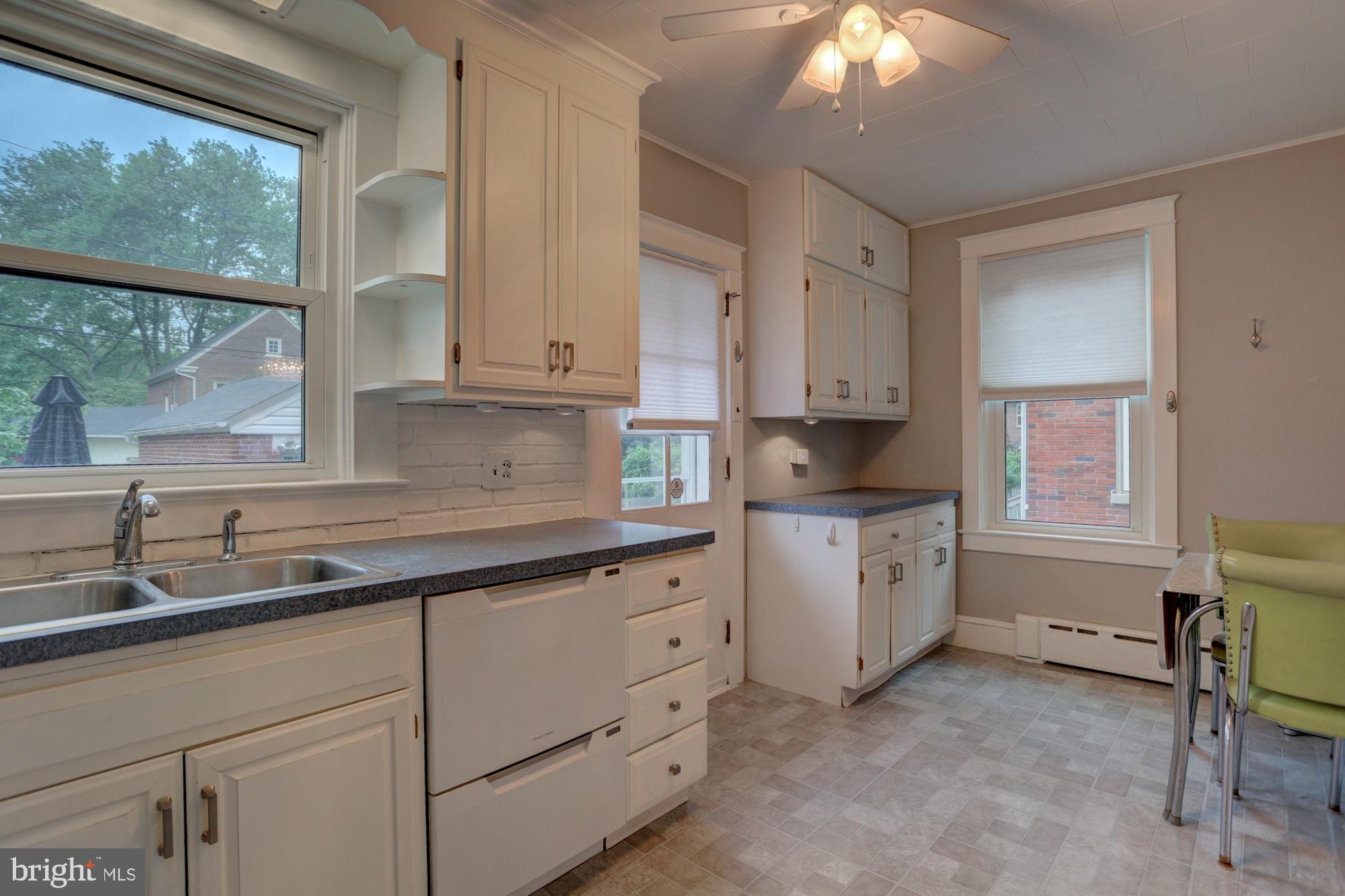 828 Pleasure Road Lancaster, PA 17601 - Photo 14 of 29 Gallery Image 14