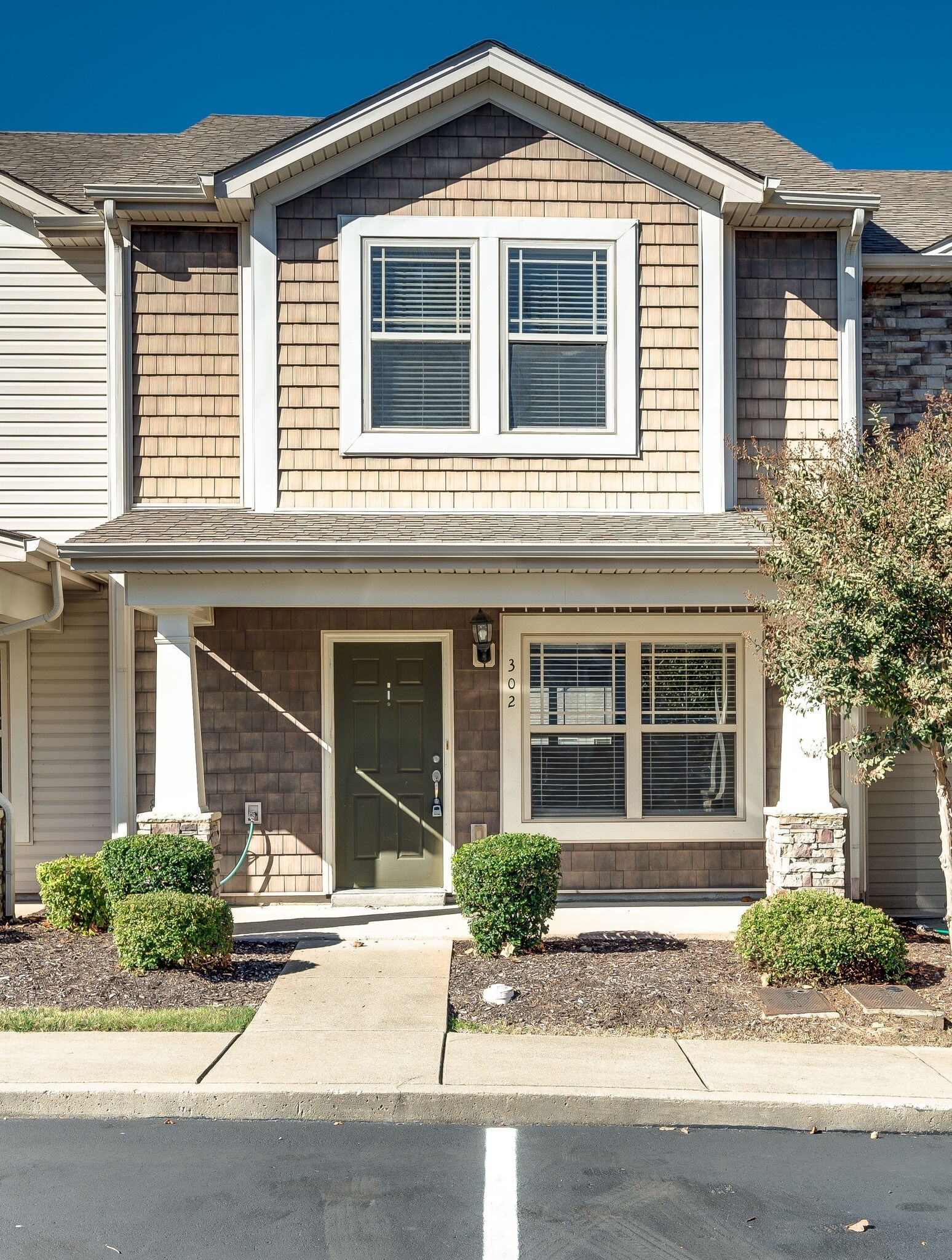 735 Tulip Grove Road, Unit 302 Hermitage, TN 37076 - Photo 2 of 34