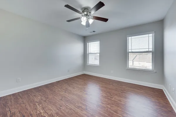 $1,900 | 735 Tulip Grove Road, Unit 302, Hermitage, TN 37076