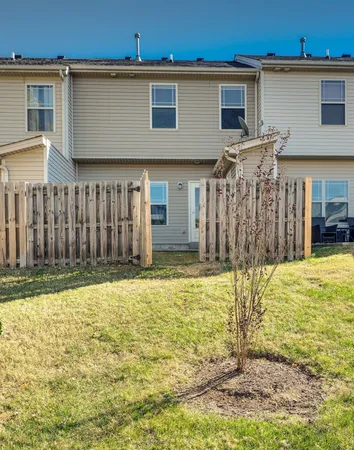 $1,900 | 735 Tulip Grove Road, Unit 302, Hermitage, TN 37076