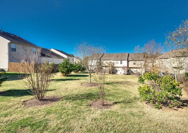 $1,900 | 735 Tulip Grove Road, Unit 302, Hermitage, TN 37076