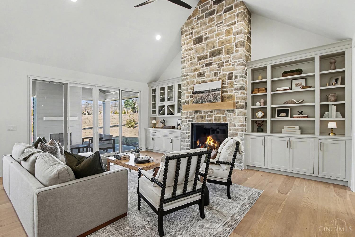 6956 Shadow Ridge Road Cincinnati, OH 45230 - Photo 6 of 37 Great Room with Custom Built-in Cabinetry