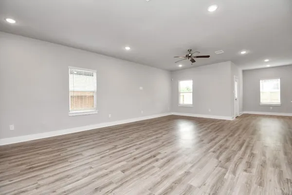 $3,125 | 21047 Bay Vlg Drive, Unit A, Cypress, TX 77433