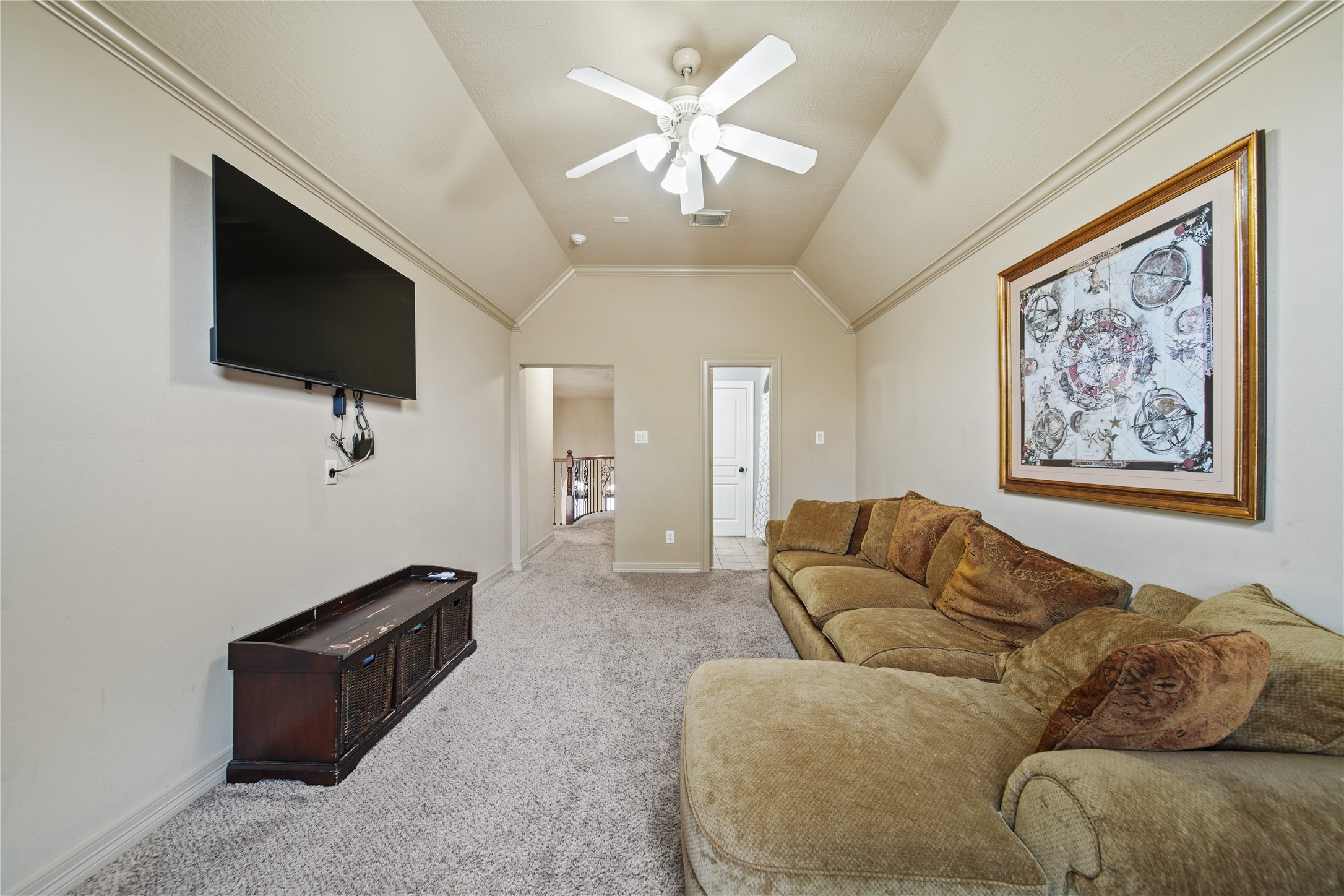 3414 Rue Orleans Missouri City, TX 77459 - Photo 42 of 46 a living room with furniture and a flat screen tv