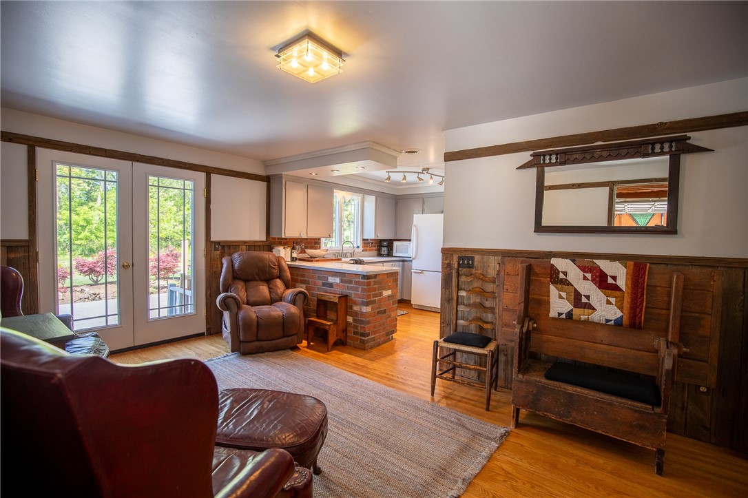 4418 Canal Road Ogden, NY 14559 - Photo 13 of 38