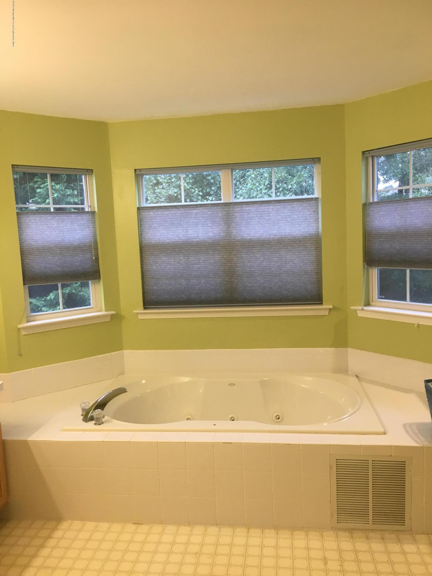 136 Barracuda Road Manahawkin, NJ 08050 - Photo 15 of 35 B66A5630-95FF-44CD-8E09-57605D5E88EC