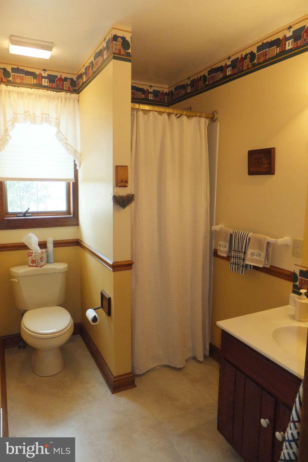 22700 Ridge Road Clarksburg, MD 20871 - Photo 22 of 30 Bath