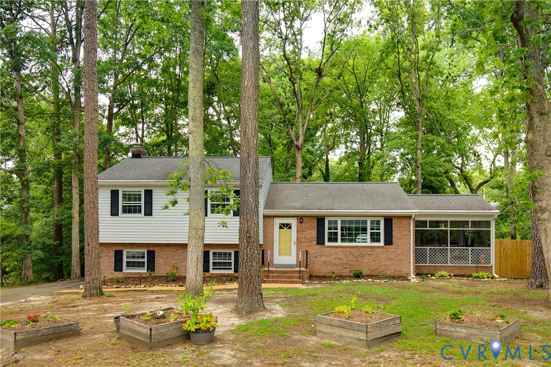 200 Stanmore Road North Chesterfield, VA 23236 - Photo 1 of 37 Brick and siding exterior with a screened porch, p