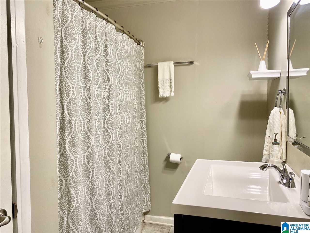 907 Columbiana Road Birmingham, AL 35209 - Photo 26 of 34