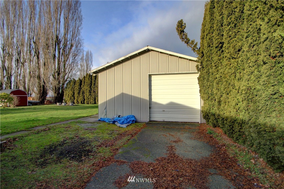1031 Peterson Road Burlington, WA 98233 - Photo 15 of 25 Gallery Image 15
