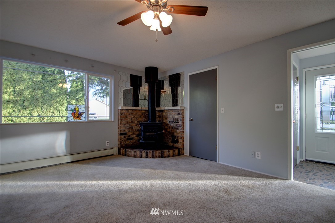 1031 Peterson Road Burlington, WA 98233 - Photo 6 of 25 Gallery Image 6