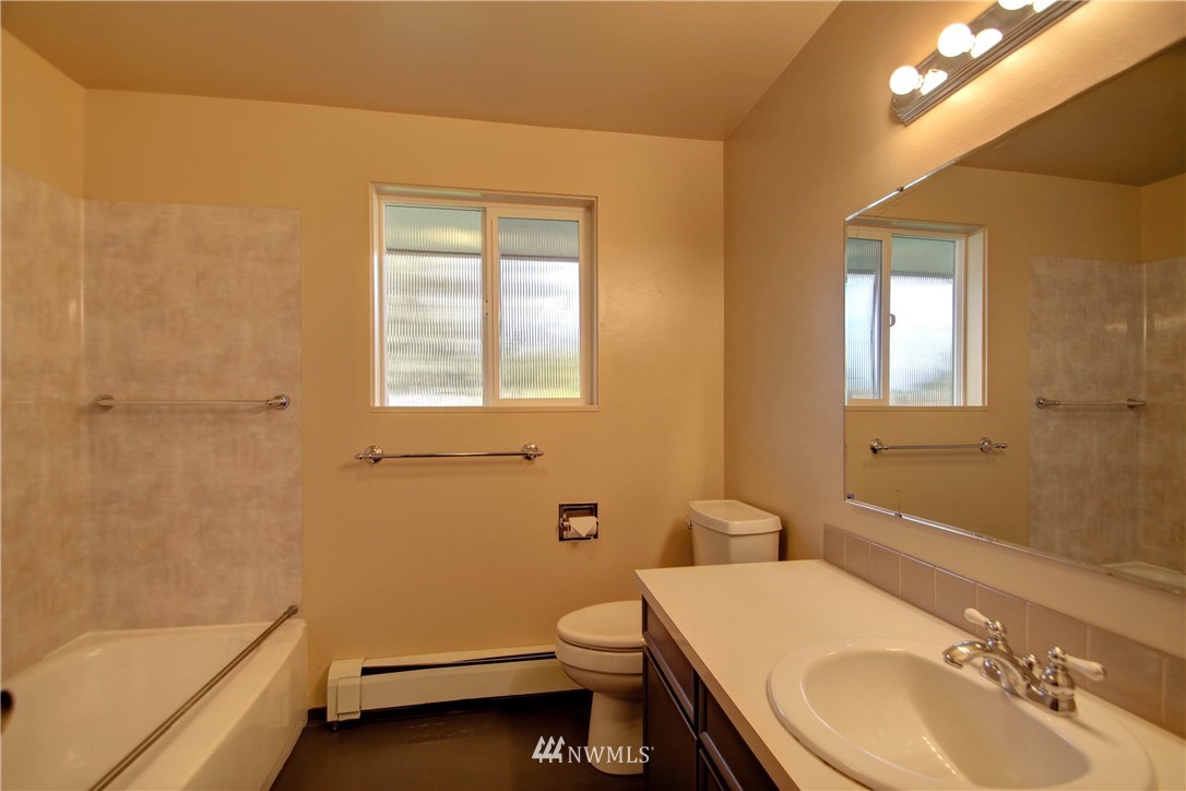 1031 Peterson Road Burlington, WA 98233 - Photo 10 of 25 Gallery Image 10