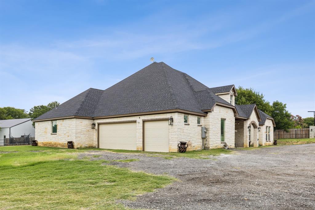 6467 Asher Road Alvarado, TX 76009 - Photo 36 of 40
